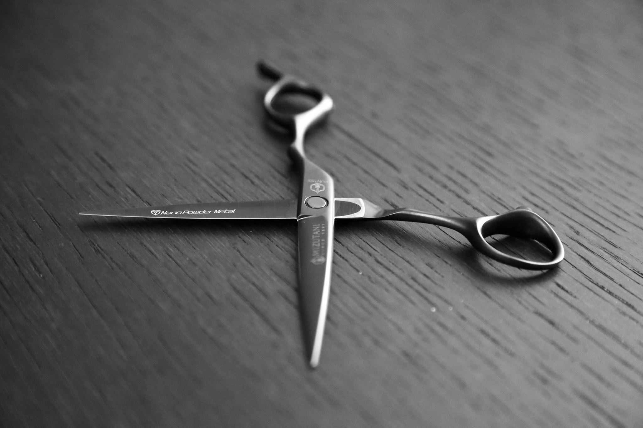 Mizutani - Penslim 5.5 Black Titanium-2mm thinner blade to get