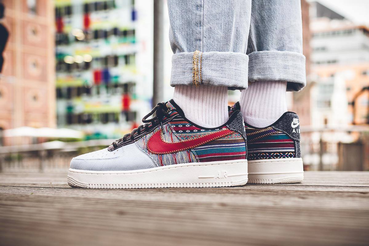 Black 3d Af1 Red Blue Nike Air Force One Chenille Nike Adds 3D 
