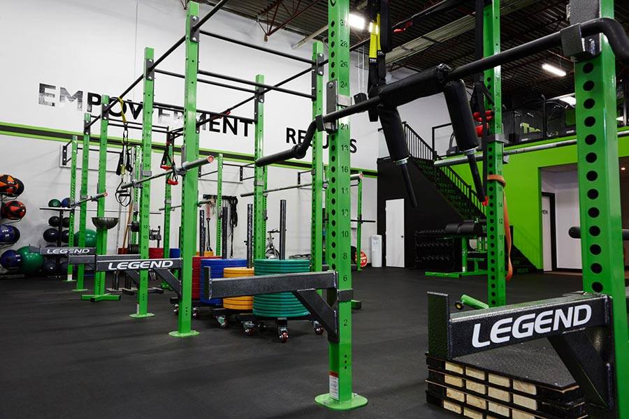 Legend Fitness - The Legend Continuum Rig System. Several...