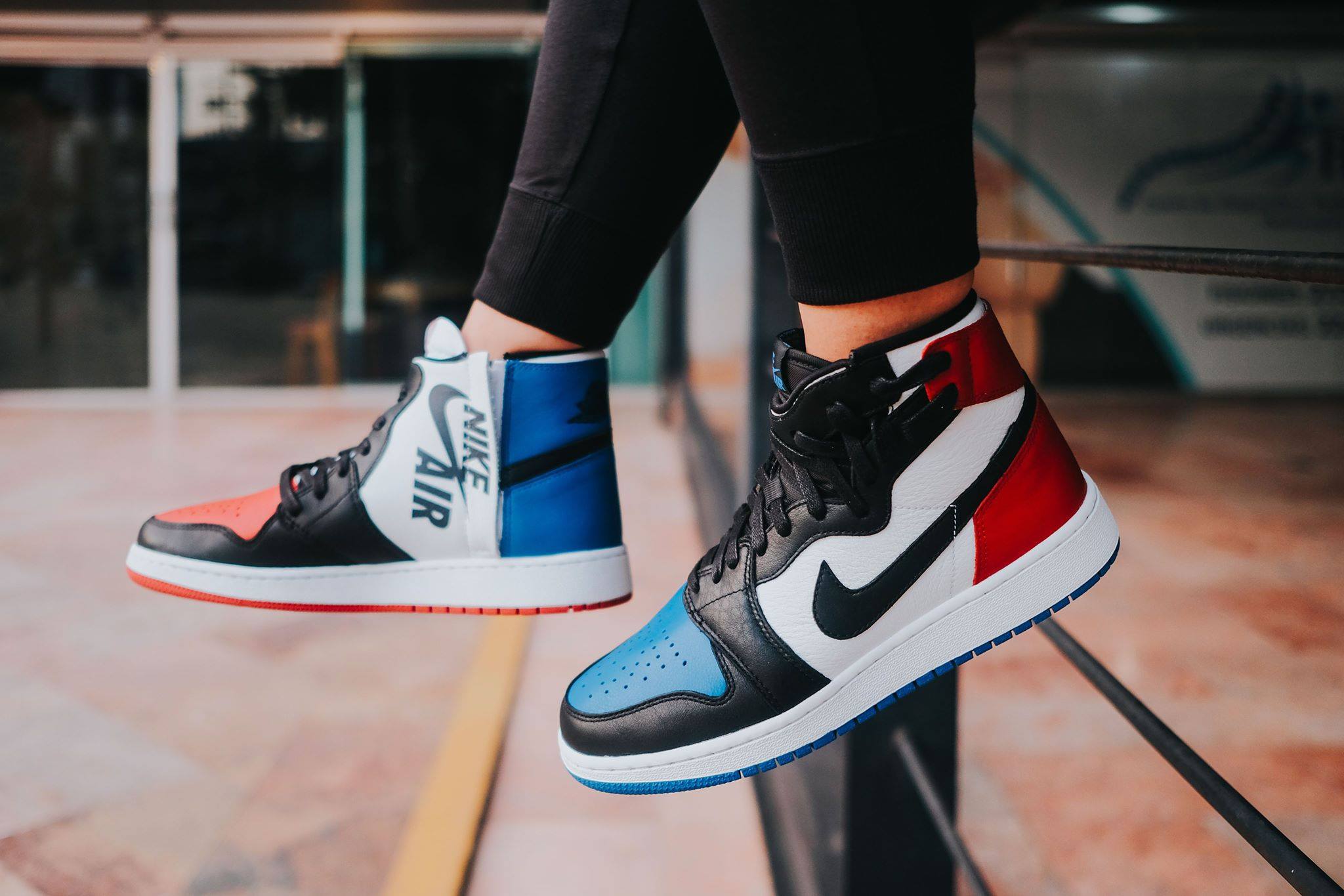 Air Jordan 1 WMNS Rebel 