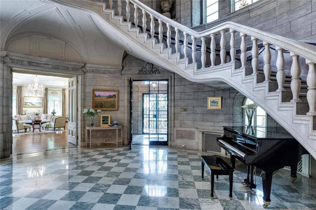 Pricey - The 12,500 square foot residence, known as The Daniel Catlin ...