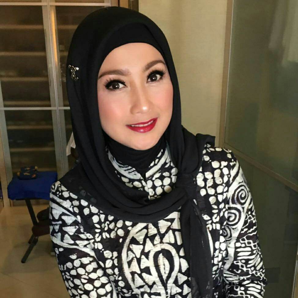 DESY RATNASARI