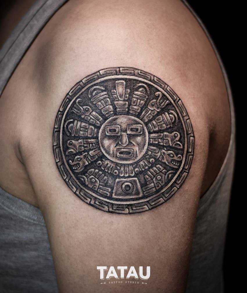 Tatuaje De Escudo Tradicional Enki Tattoo Studio Escudo Atletico