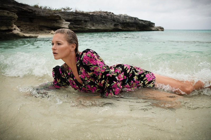 kate moss beach dress hits the for Saint Laurent's Fall/Winter 2018 campaign. Kate dives into the sea wearing her hair in wet tresses with a bronzed makeup look.💫 Size:US 10.5 / EU 42 Modest Blue Denim Dress colorgrp-53250