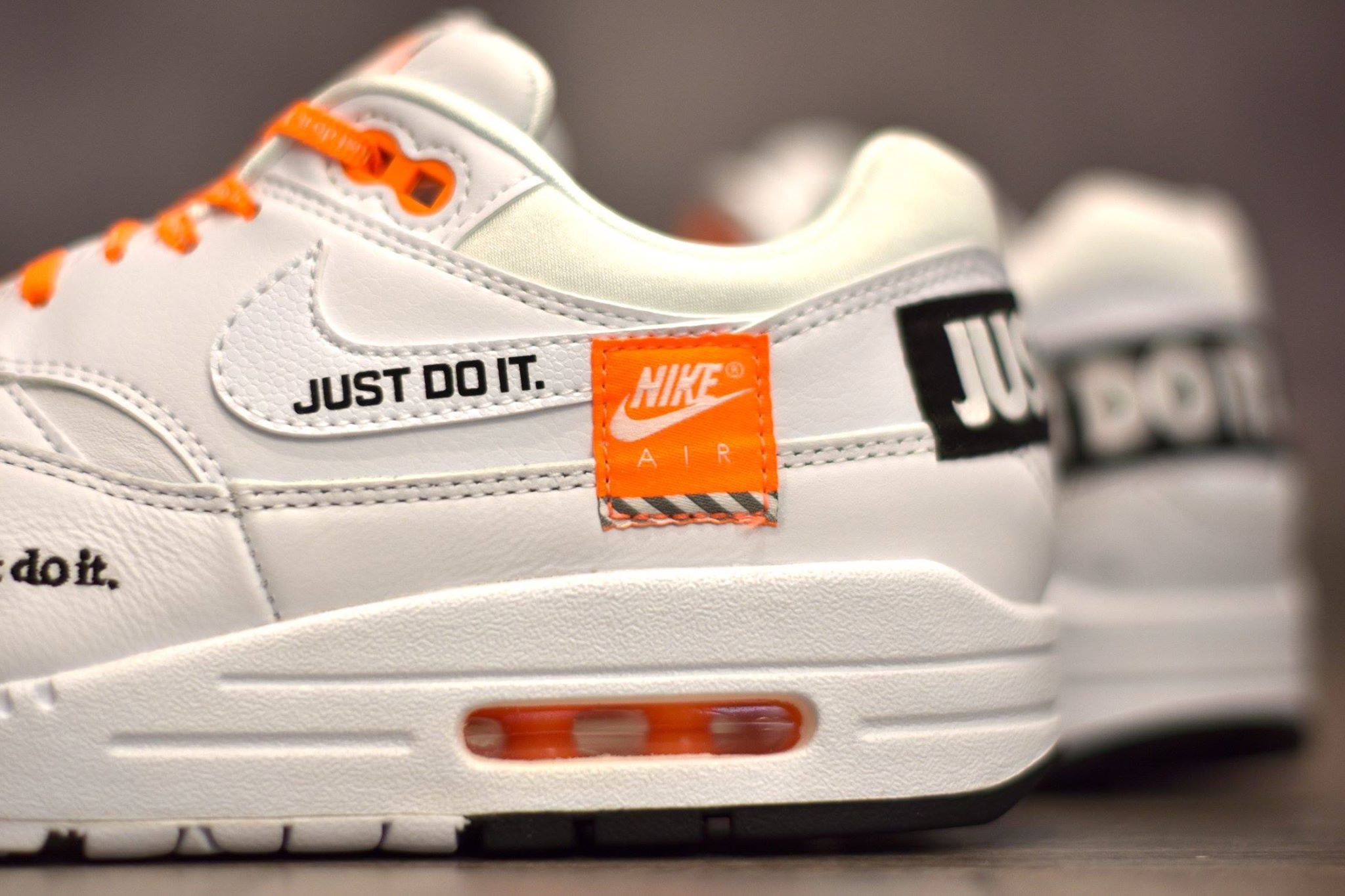 Nike Wmns Air Max 1 
