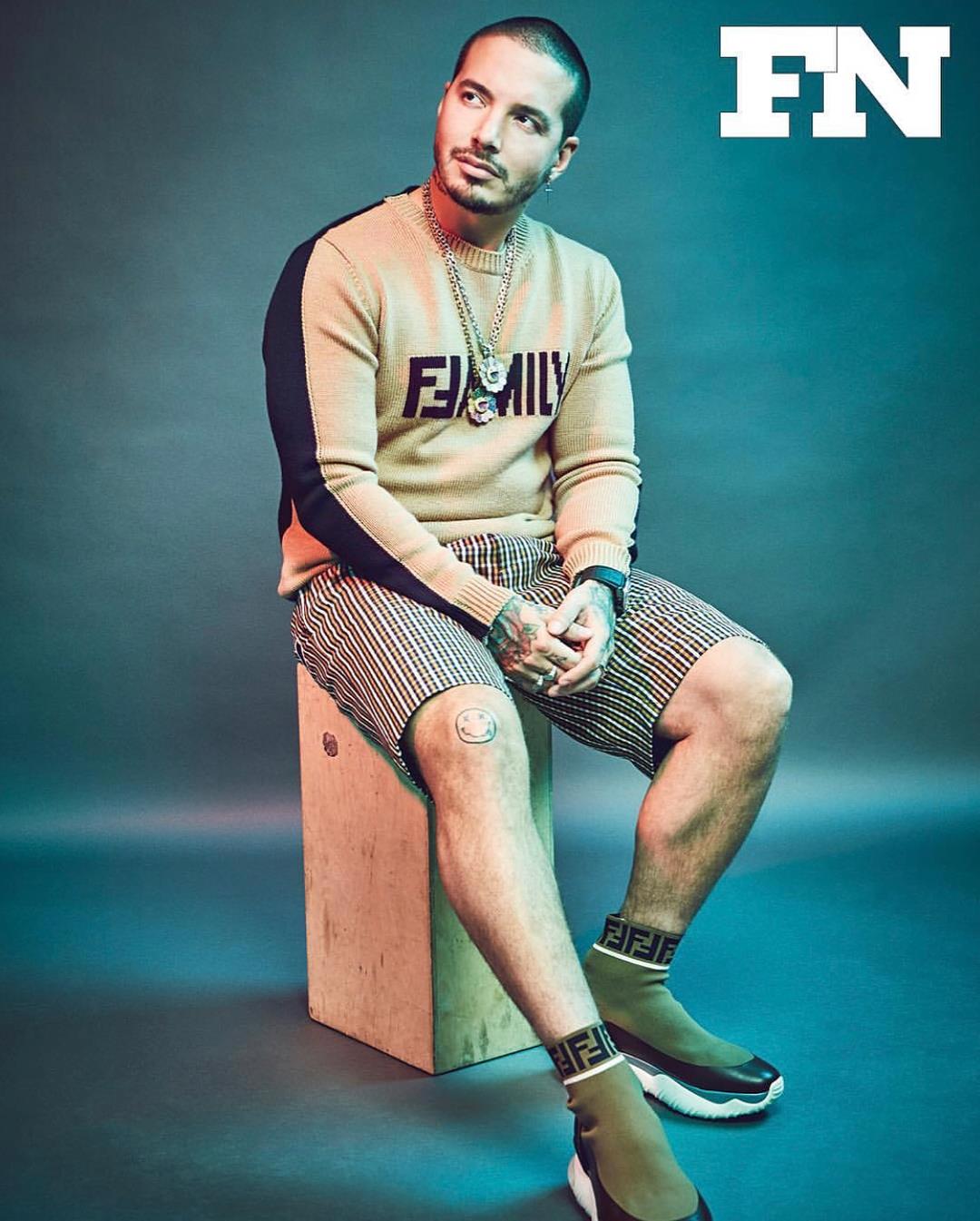 🦖🦖🦖 love to @footwearnews 📸 @andyboyle #vibras