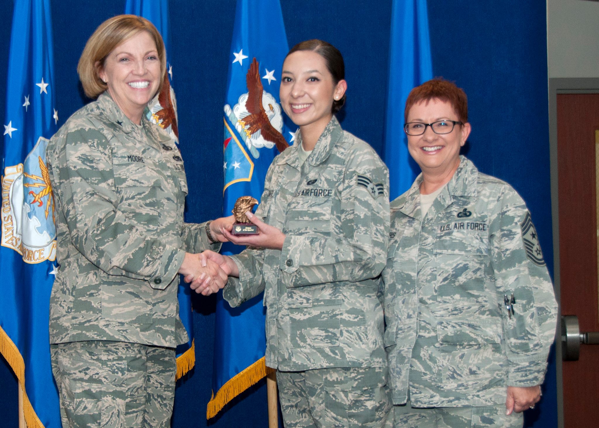 Congr... - Headquarters Air Reserve Personnel Center - HQ ARPC | Facebook