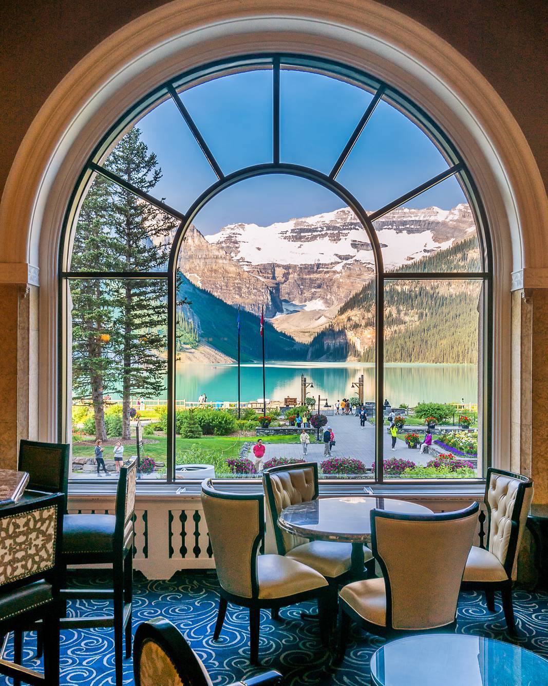 Canada Keep Exploring A frame worthy view at the Fairmont Chateau