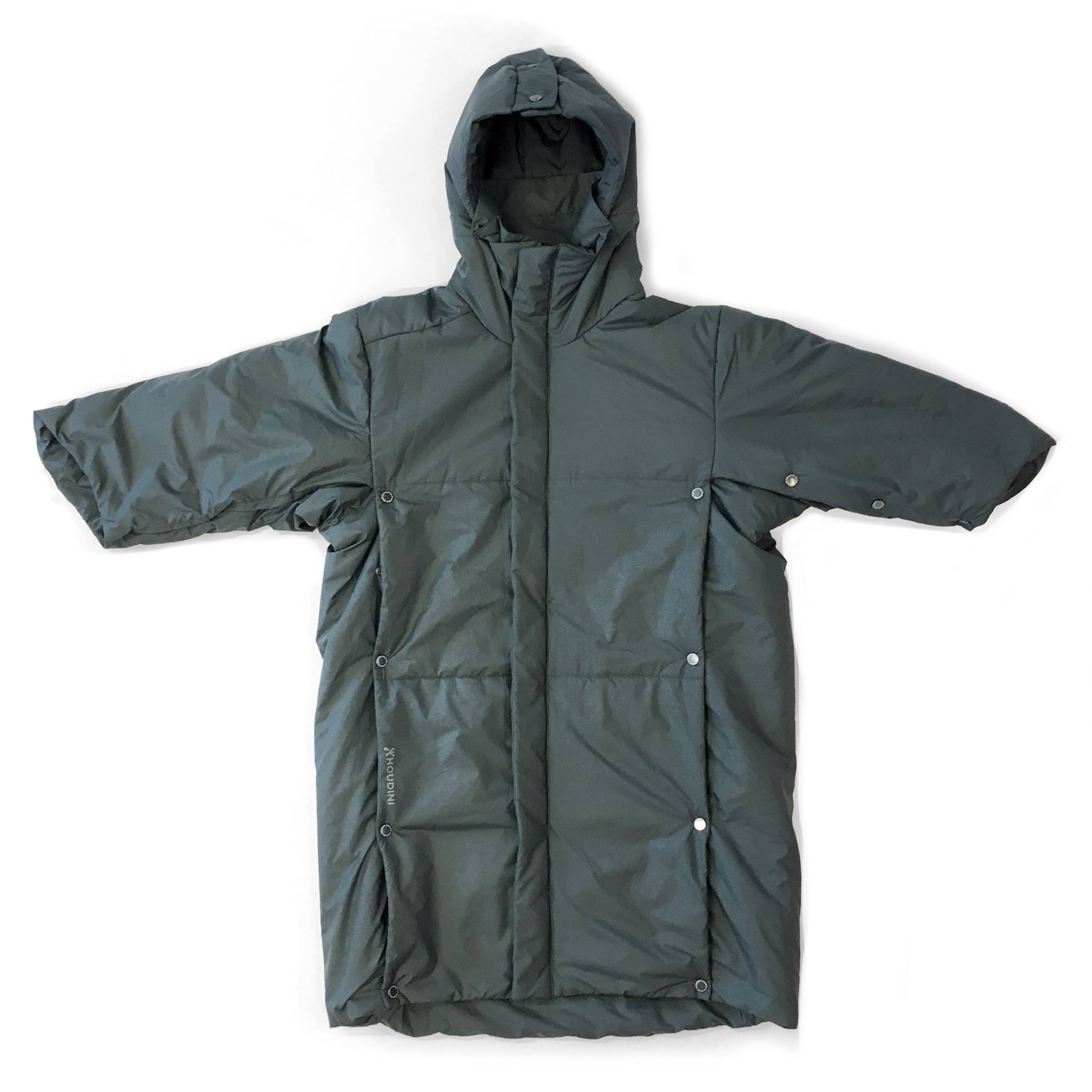 Houdini - The Cloud is one of the most versatile garments of our 