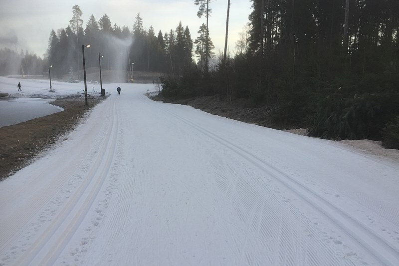 Trots den milda hösten och... - Rödeby Vintersportcentrum | Facebook