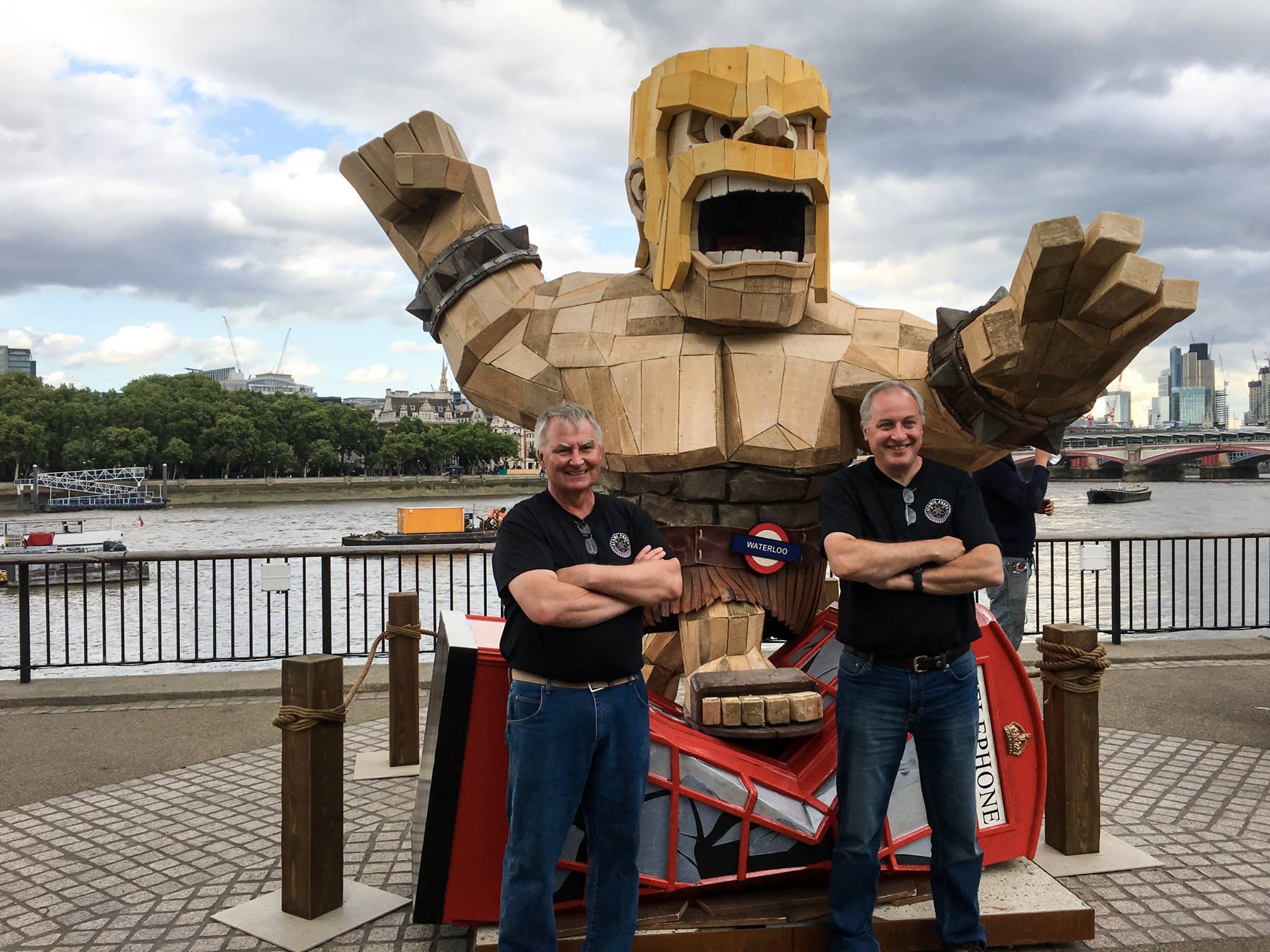 Atomic Props - Look who made it to London! Shout out to db...