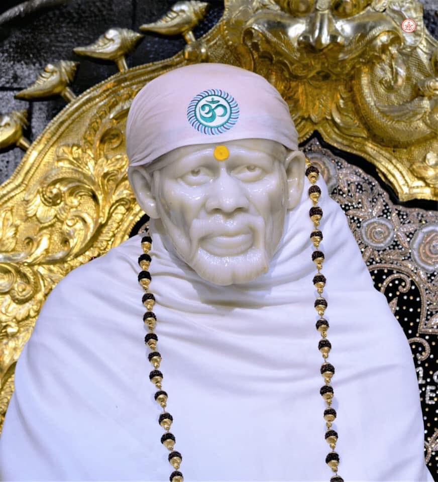Sai Baba - Shej Aarti Darshan From Shirdi Sai Baba Samadhi...