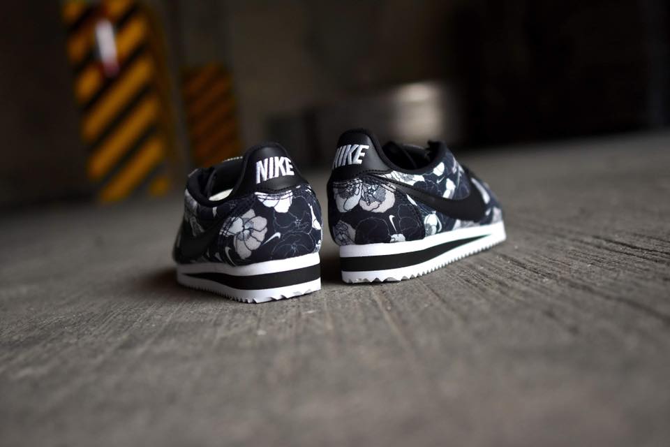 Nike Women's Cortez LX Floral “Black”