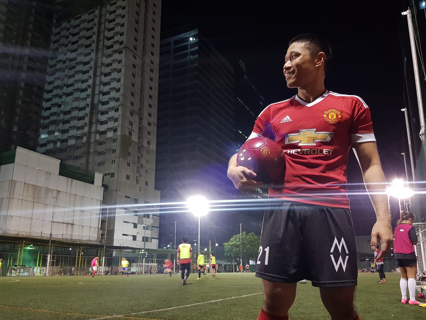 As the official beer partner of Manchester United, Tiger Beer