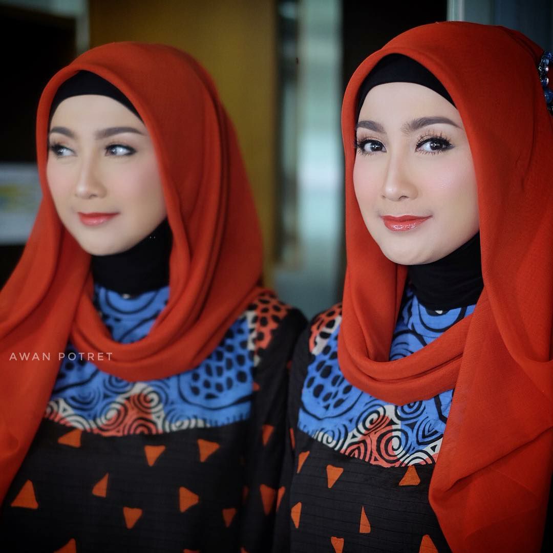 DESY RATNASARI Terima Kasih Telah Menyaksikan Microfon Facebook