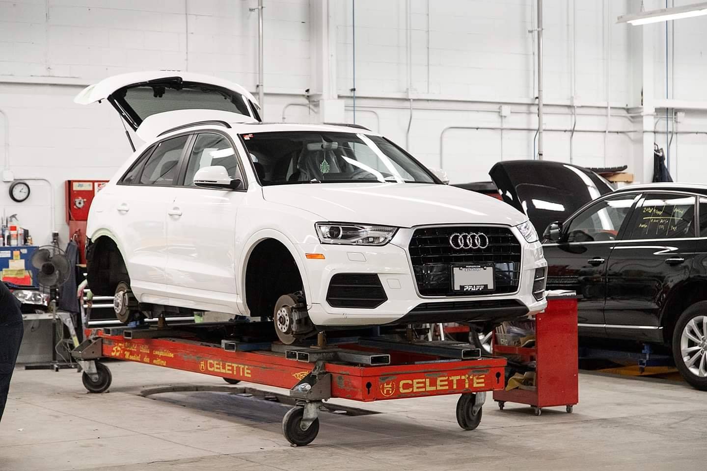 Collision Hub - Great photo from Pfaff Autoworks! That Audi looks ...
