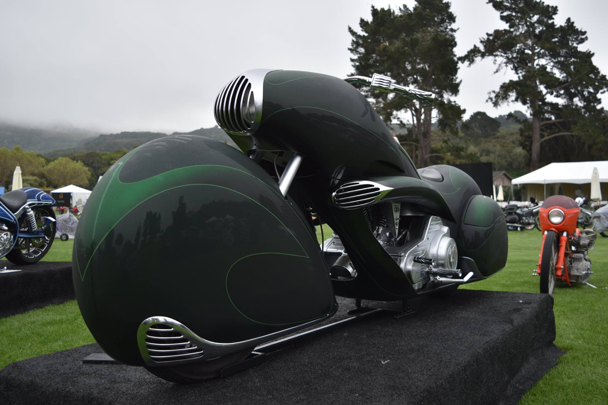 【希少】ARLEN NESS×MORIWAKI / BIKE WEAR We're loving this custom bike from Zack Ness featuring an Arlen