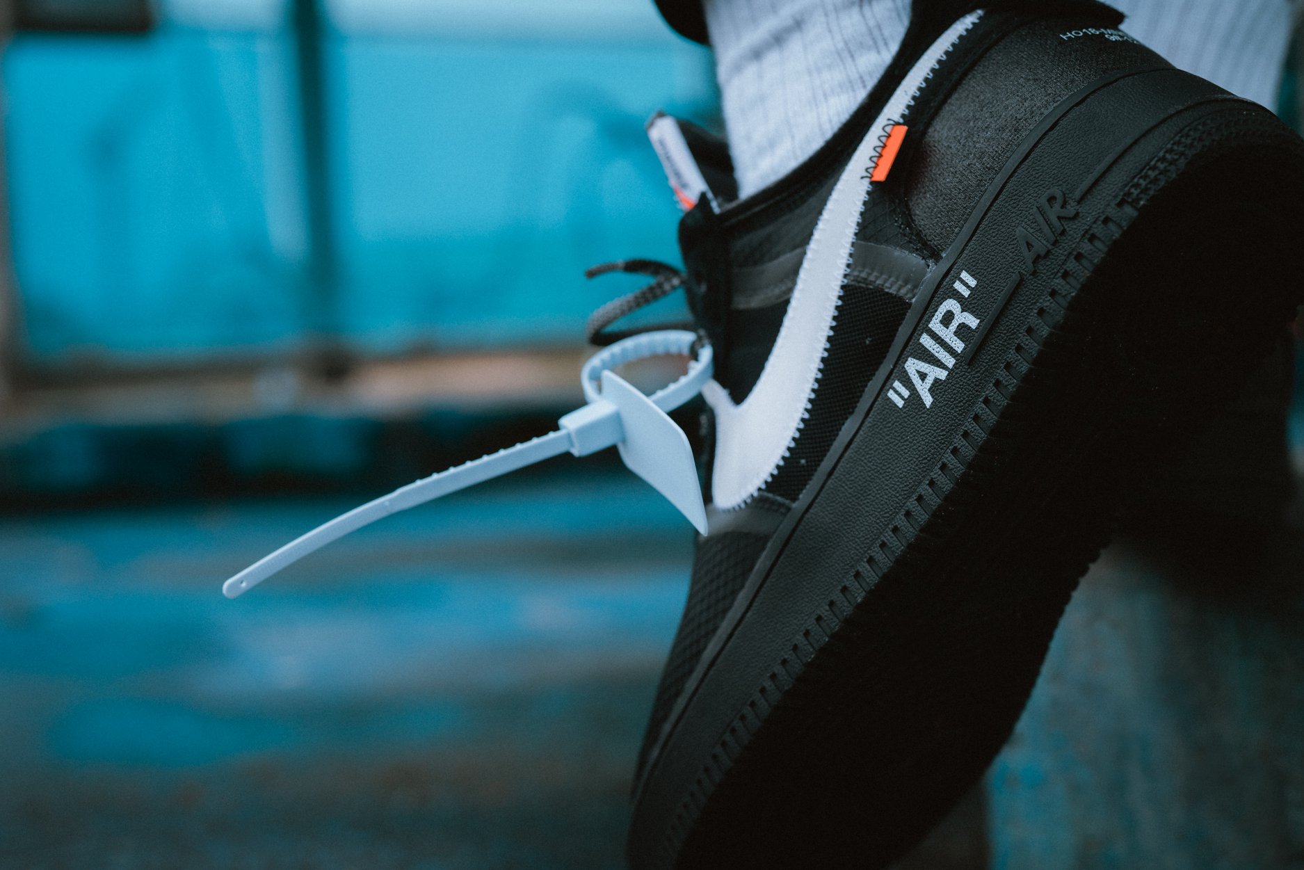 Nike x Off-White Air Force 1 Black & Volt US 6.5 – 12 | 170 