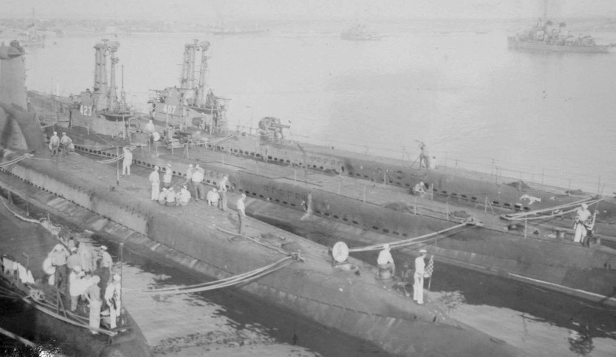 TODAY IN SUBMARINE HISTORY... - St. Marys Submarine Museum