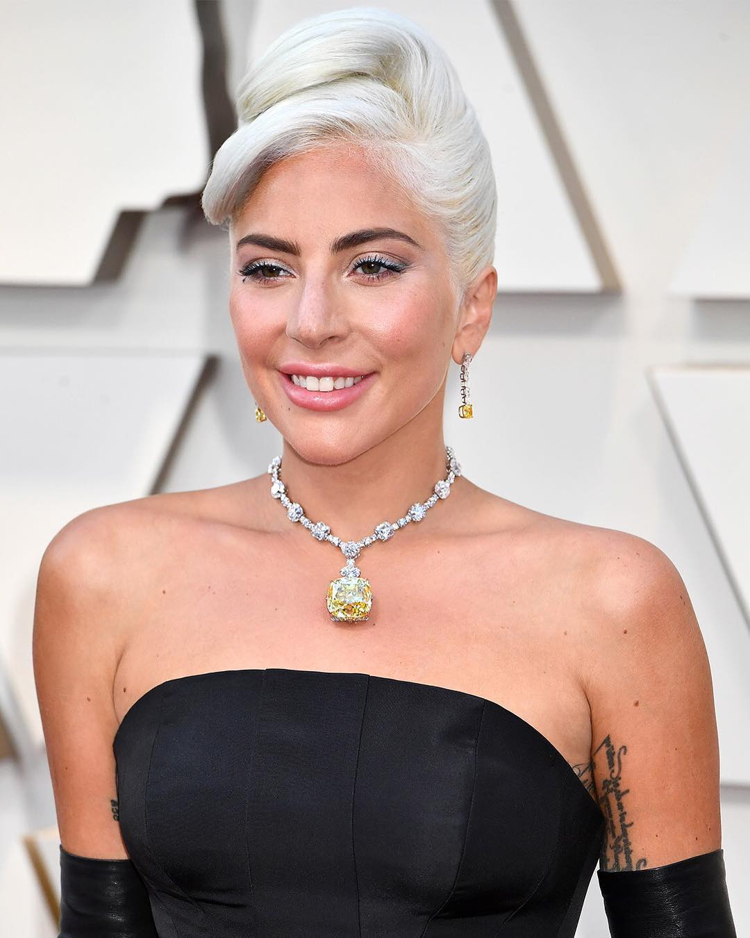 lady gaga diamond dress Starstruck at the 2019 #Oscars! shines like never before wearing the priceless Tiffany & Co. Diamond—one of the largest and finest Fancy Yellow diamonds in the world. Released from the Color_Navy