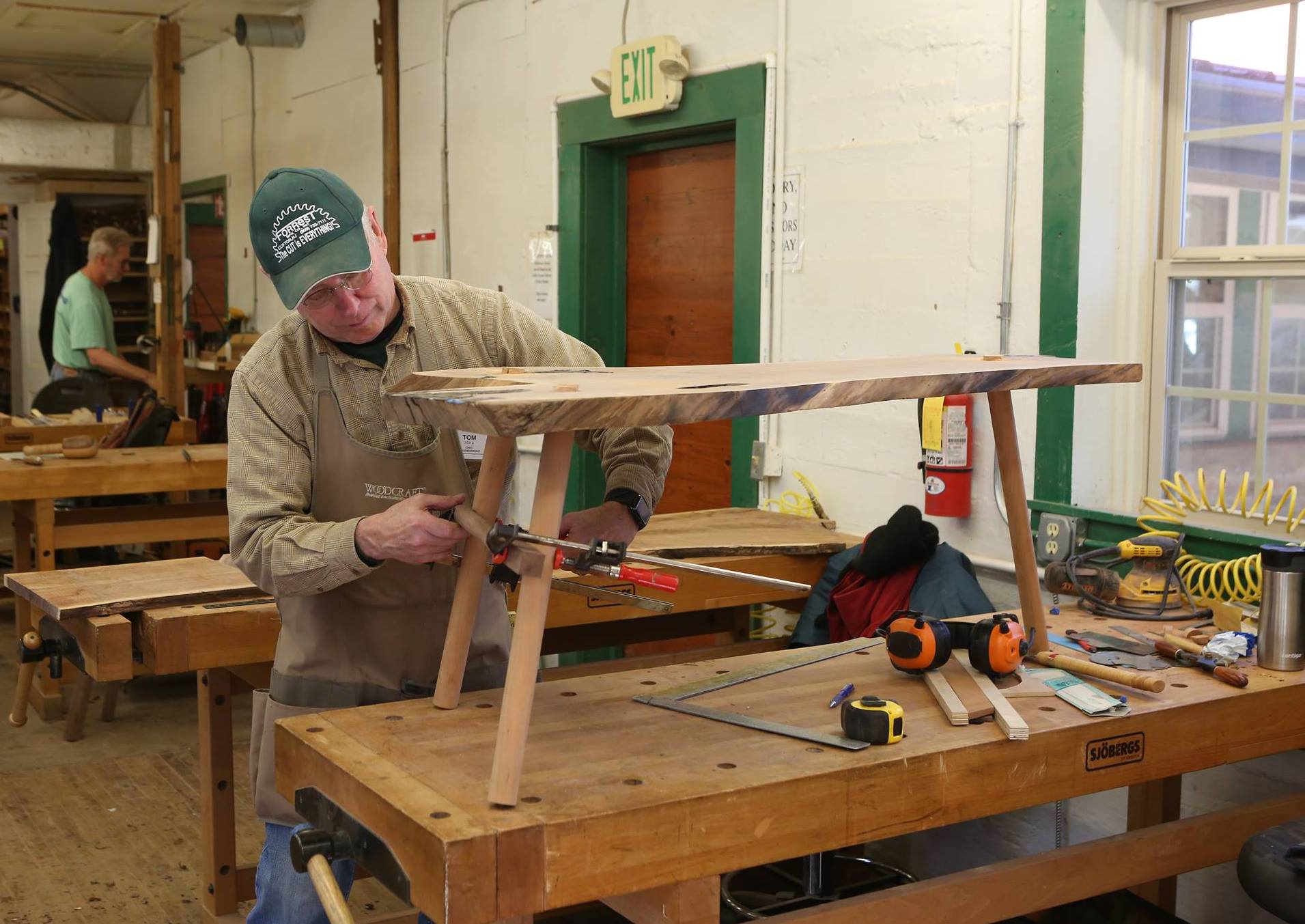John - Woodworking ~ Live-edge Table or Bench with instructor Mark ...