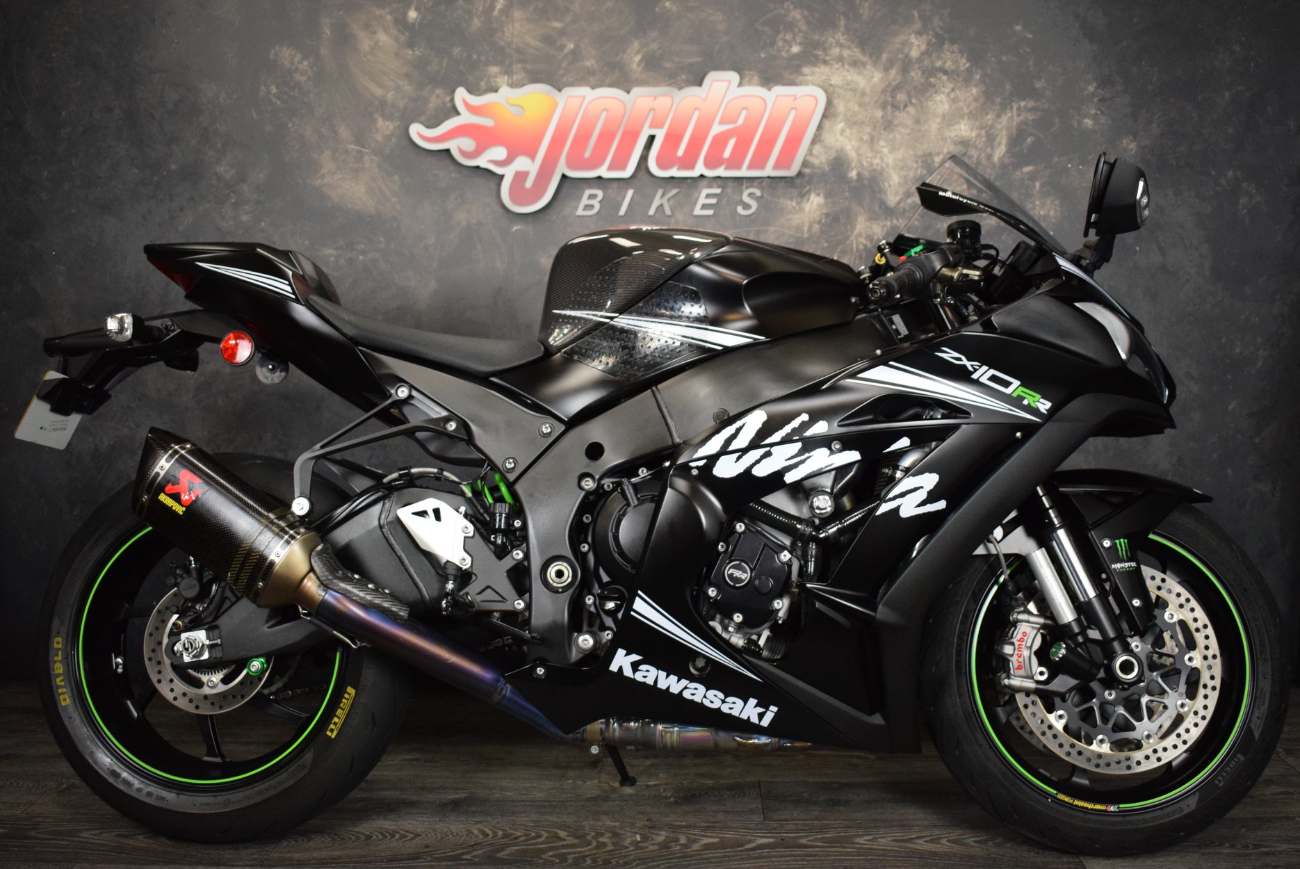 FOR SALE = Kawasaki ZX10RR, the one with the Marchesini wheels