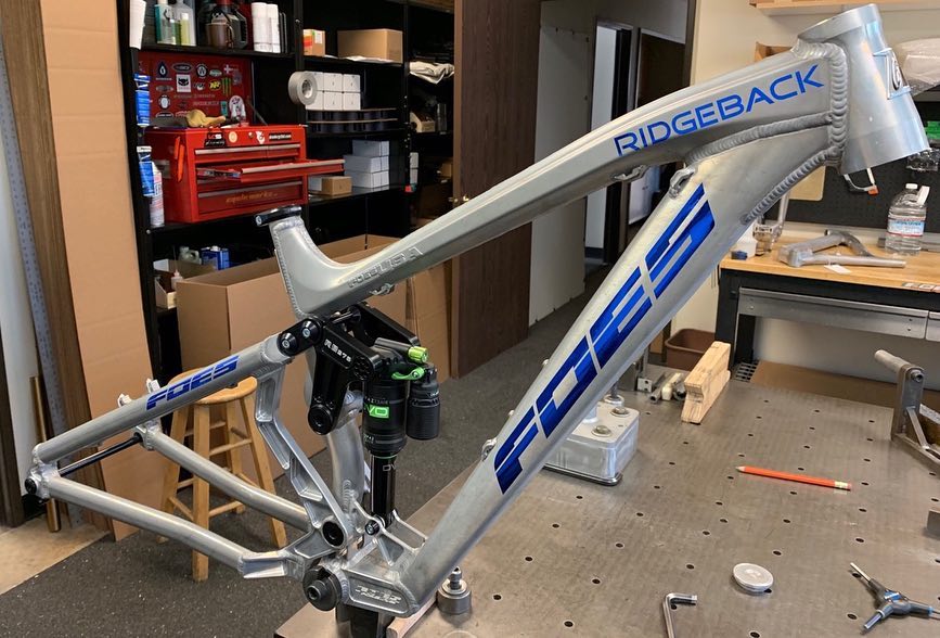 Foes Racing USA - This raw Ridgeback 27.5 with metallic... | Facebook