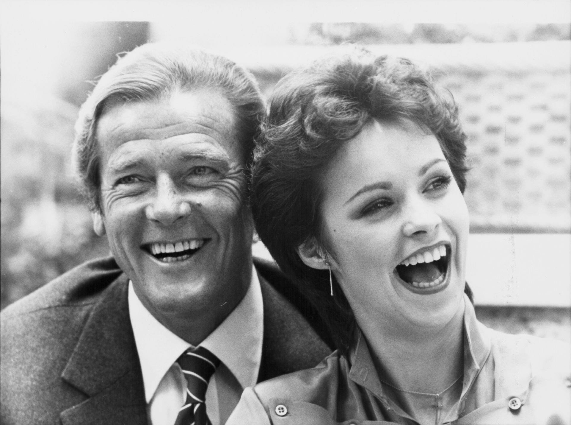 Smooth Radio Wishing Sheena Easton A Happy 60th Birthday The For Your Eyes Only Singer Coincidentally Celebrates Her Milestone Birthday Just As Bond25 Fever Is Building Facebook