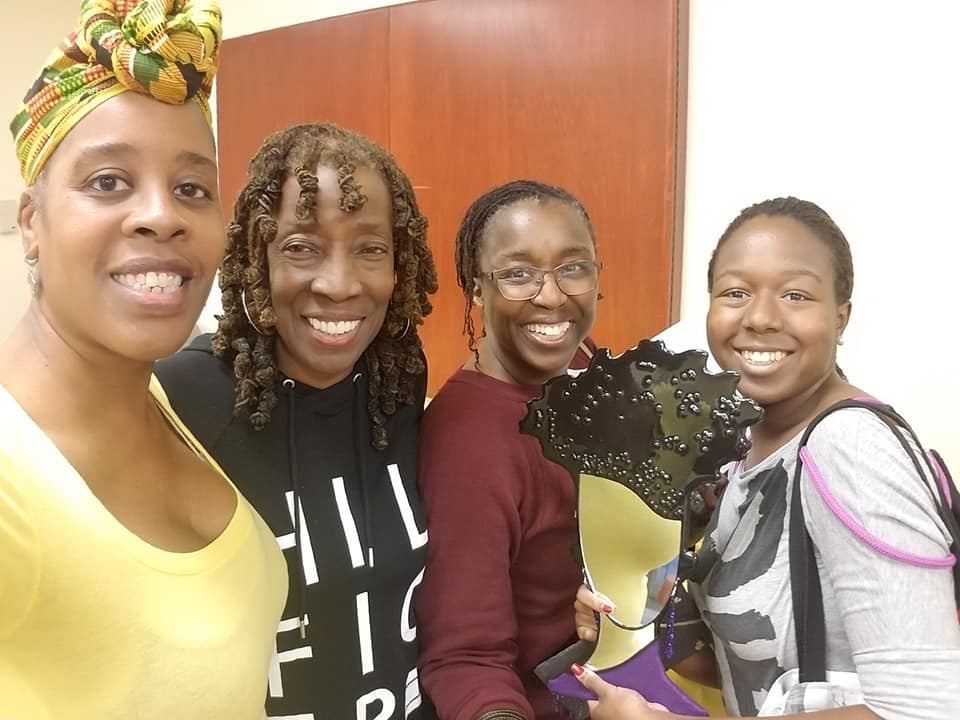 Naturally Mine - (Sisterlocks & Brotherlocks)