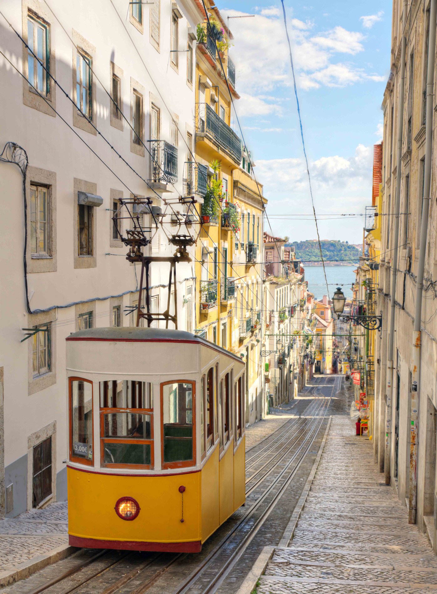 Sunvil - #Lisbon, #Portugal plays host for the first time... | Facebook