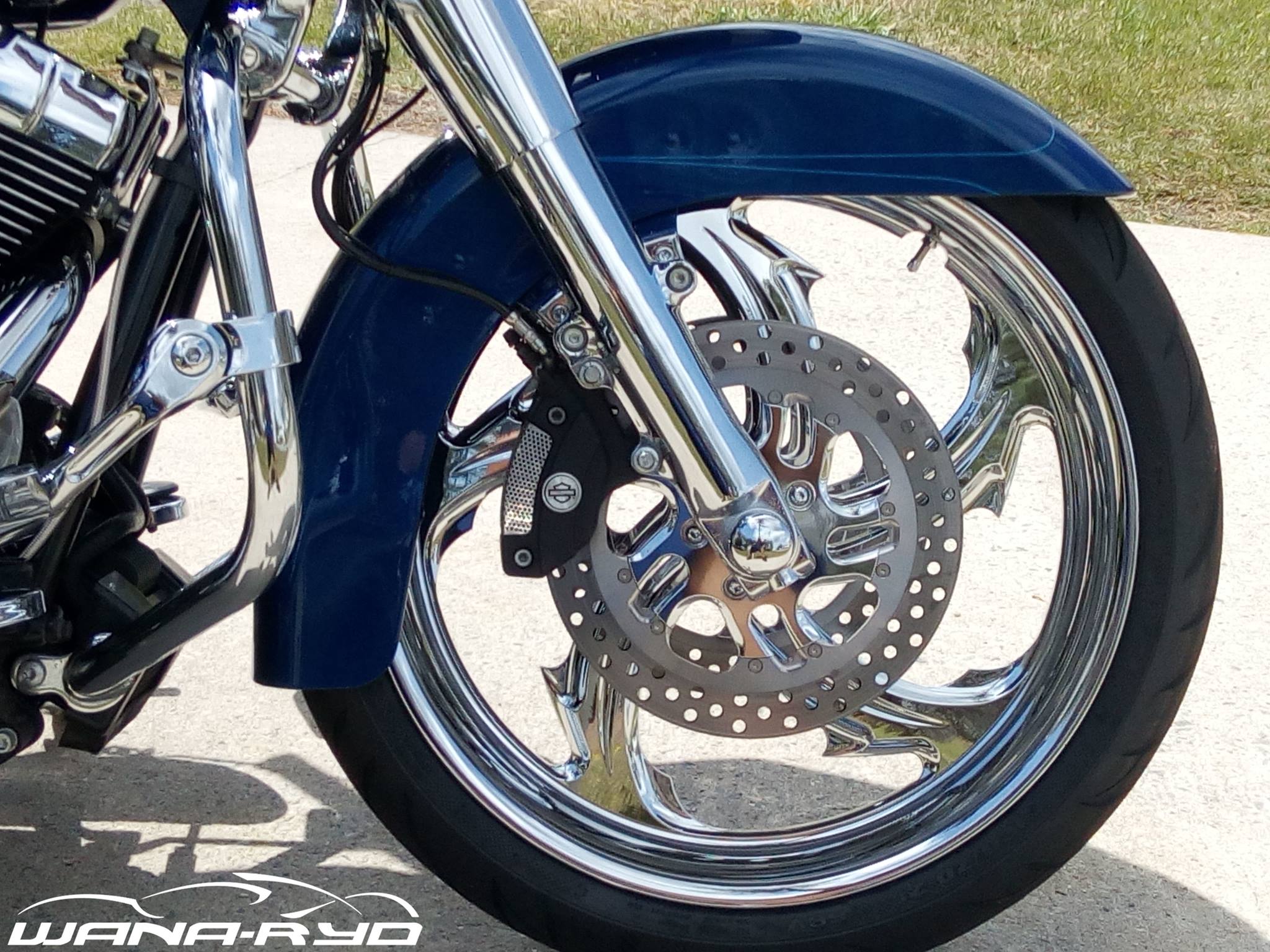 WanaRyd - The Rival Chrome Wheel by Performance Machine... | Facebook