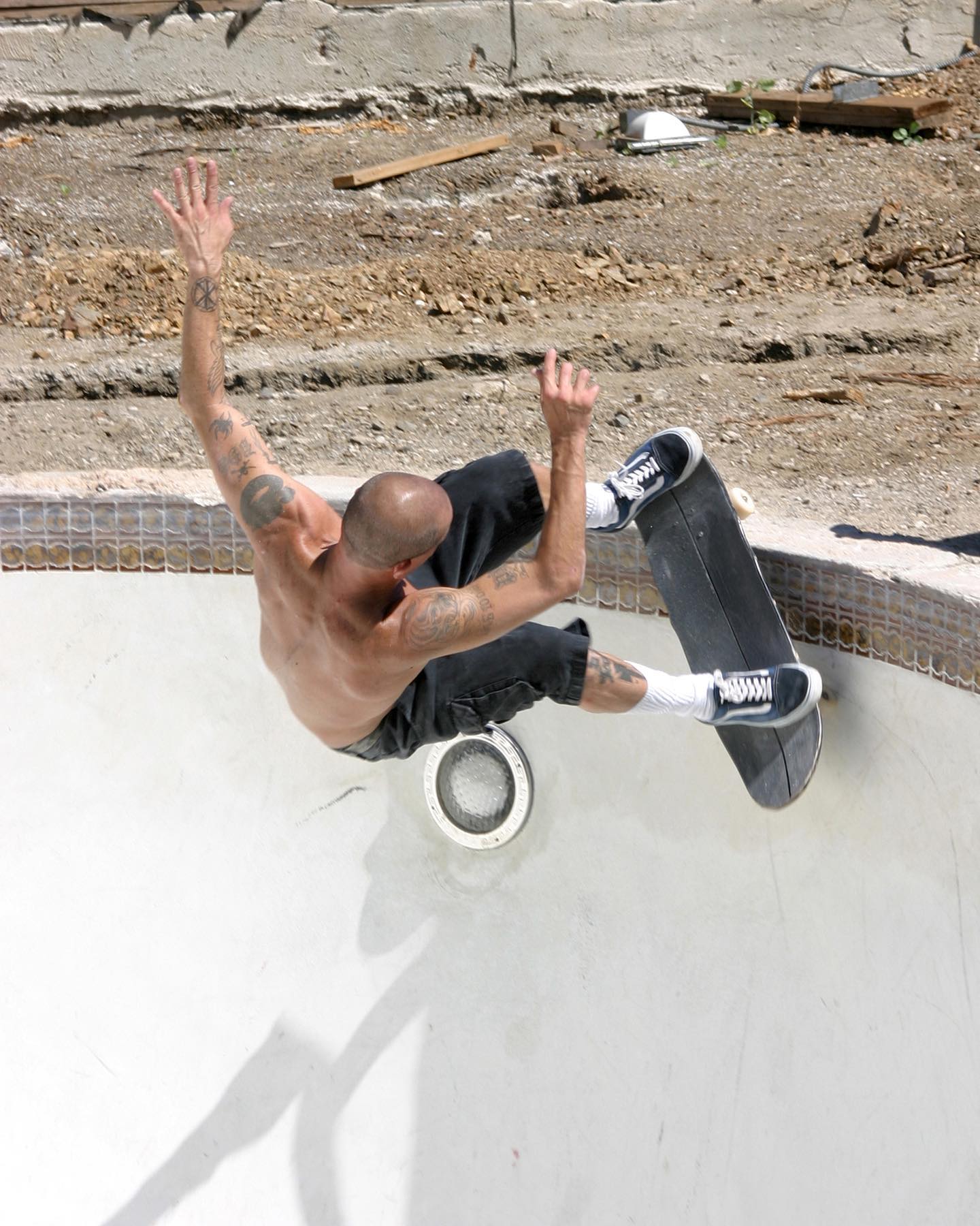 JUICE - Aaron “Fingers” Murray Bel-Air pool snap 2003 
