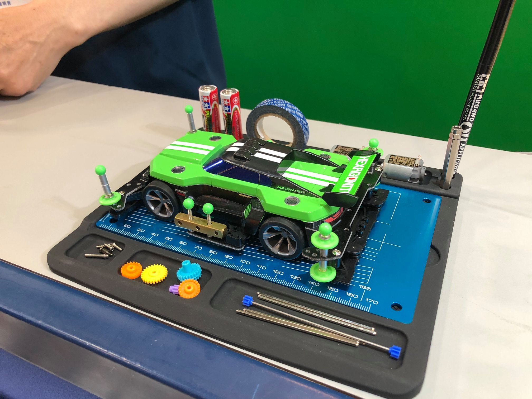 The ultimate Mini 4WD Pit Station is coming! Item 95514 Mini 4WD 