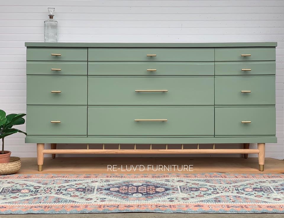 green mid century dresser General sizing:12.16.XXL