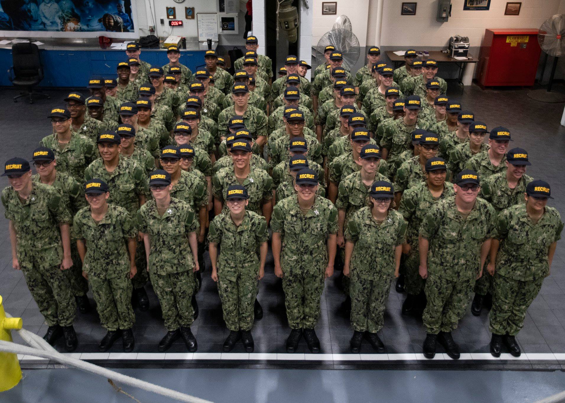 U.S. Navy Recruit Training Command - 180808-N-BM202-1032 GREAT LAKES ...