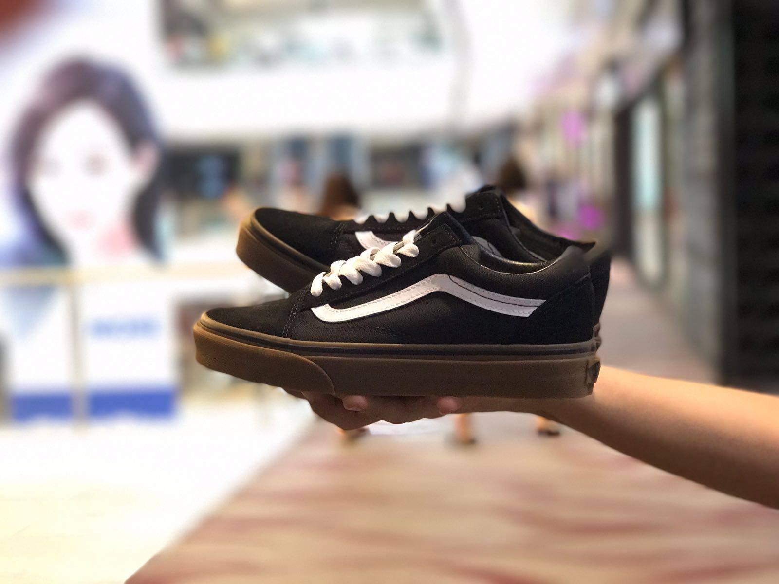 Limited - Vans Old Skool Gumsole (Black/Medium Gum) Price: $79 