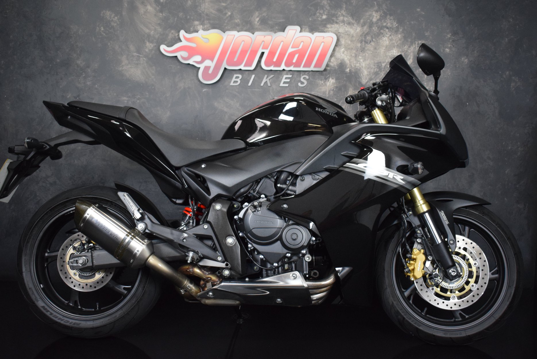 FOR SALE - Honda CB650F 2016/16 - This is an immaculate 1 owner