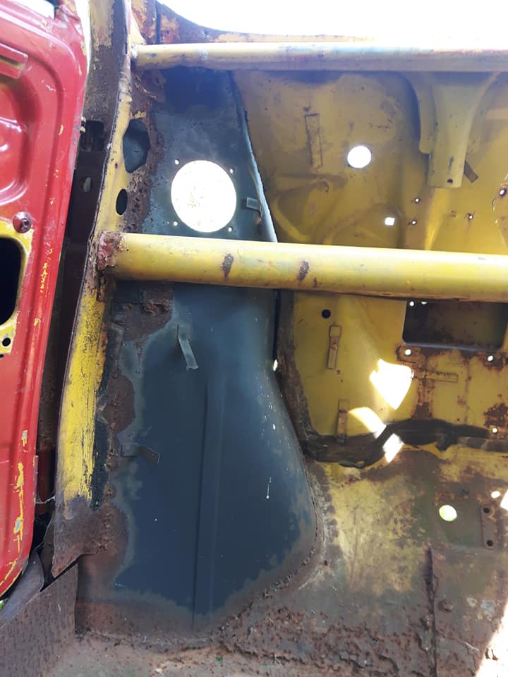 Austin Mini body shell - Auto Parts - North Glengarry, Ontario ...