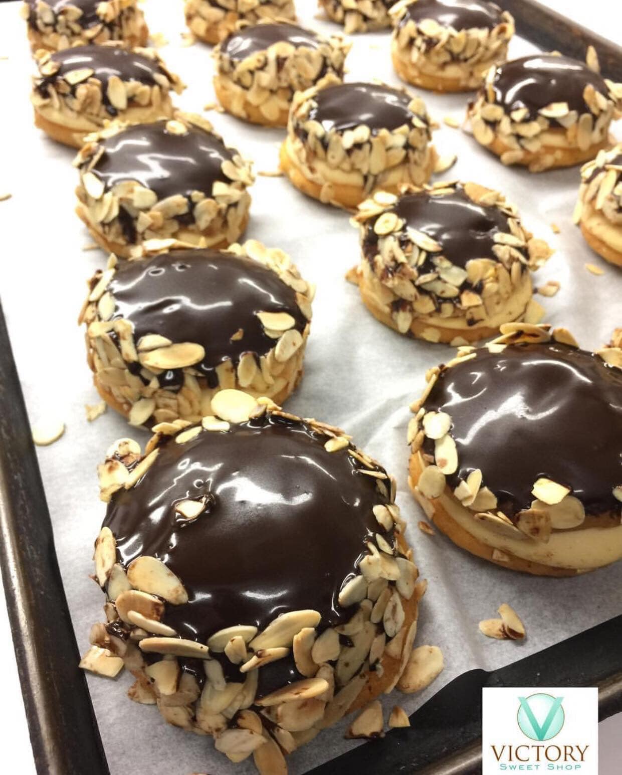 KOK & Mini KOK! A soft Greek sponge cake filled with silky pastry