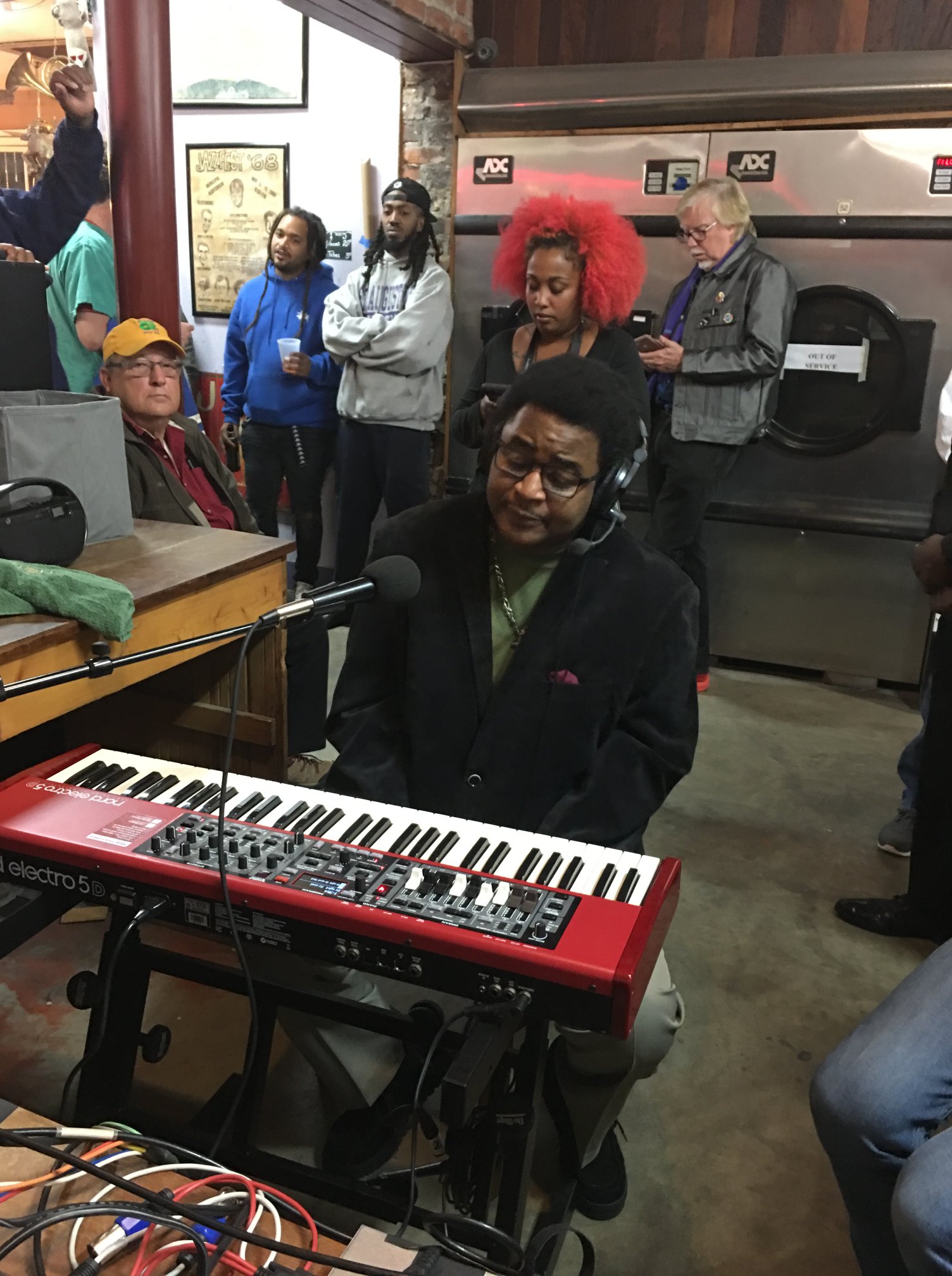 WWOZ 90.7 FM New Orleans - Al 