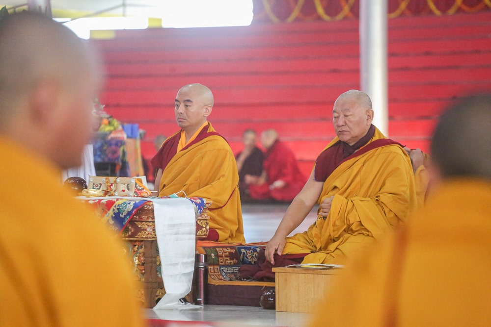 Bodhicharya International - Ringu Tulku Rinpoche at the 37th Kagyu ...