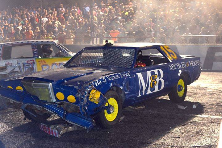 Rubbing Is Racing takes on a whole new... - 5 Flags Speedway | Facebook
