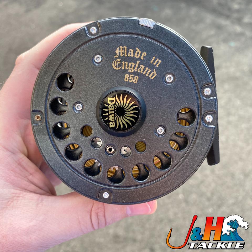diawa 858 fly reel Daiwa Lochmor-A Single Action Reel, 5.1-Pound, Black : Spinning Fishing Reels : Sports & Outdoors smooth drag with low initial inertia and beast 858-0008 COG WHEEL - D