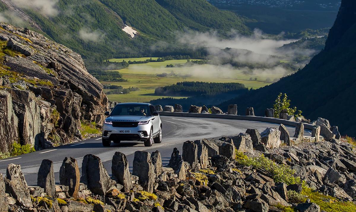 Range Rover - With Torque Vectoring by Braking, the Range... | Facebook