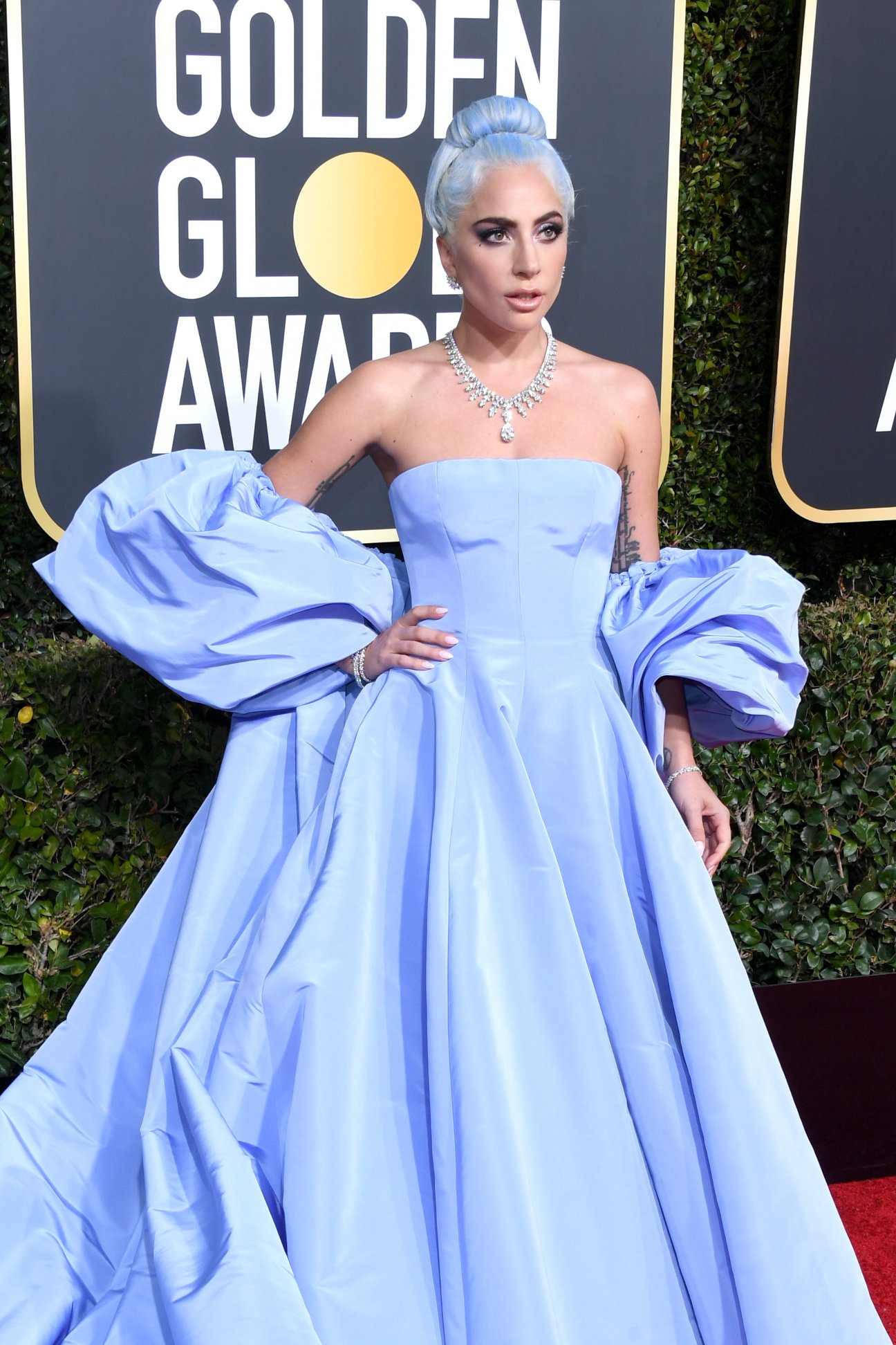 lady gaga royal blue dress With the lovely at the Golden Globes 💙 generous flax