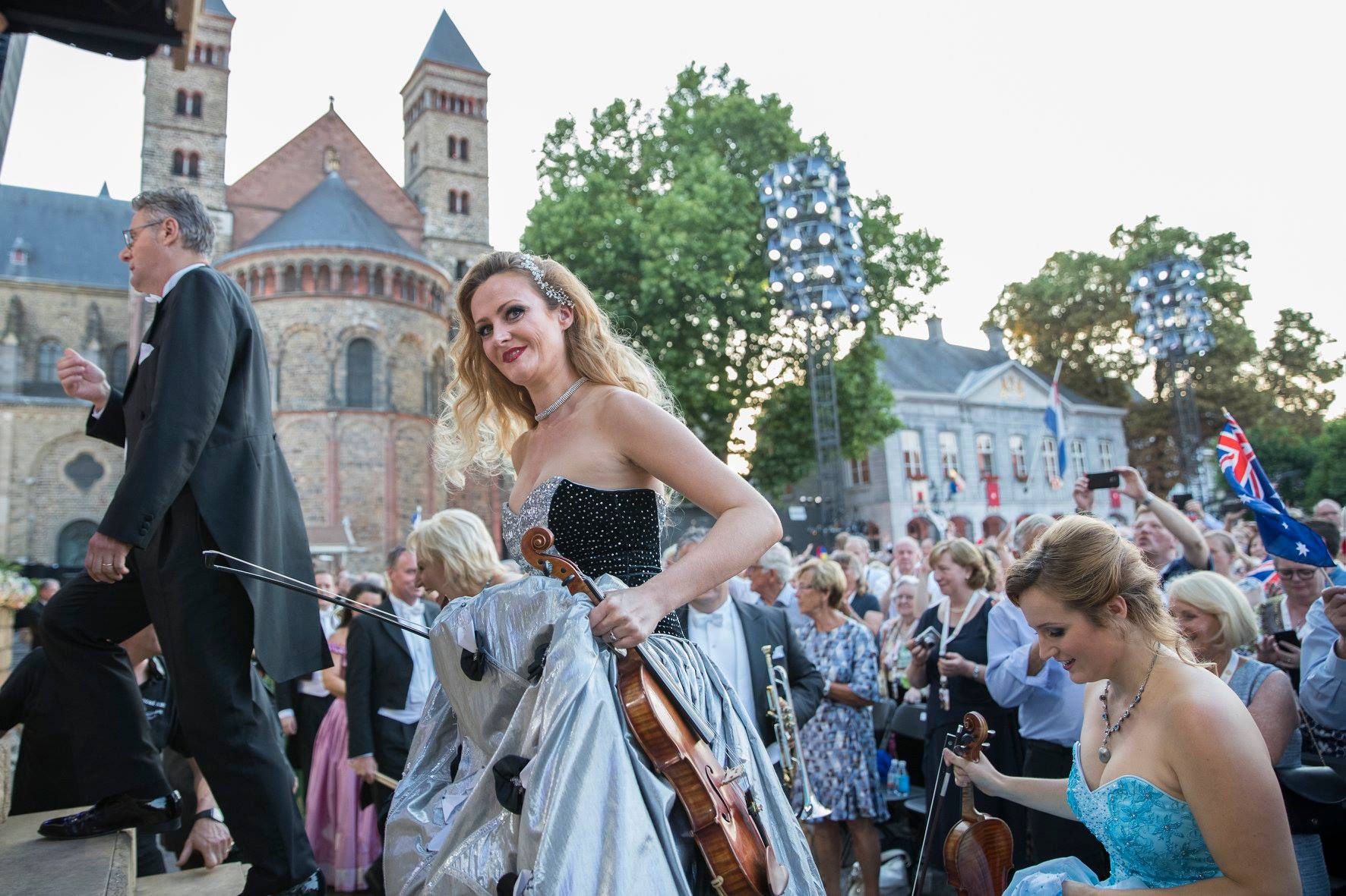 André - Subscribe to André Rieu's Email Newsletter: http://smarturl.it ...