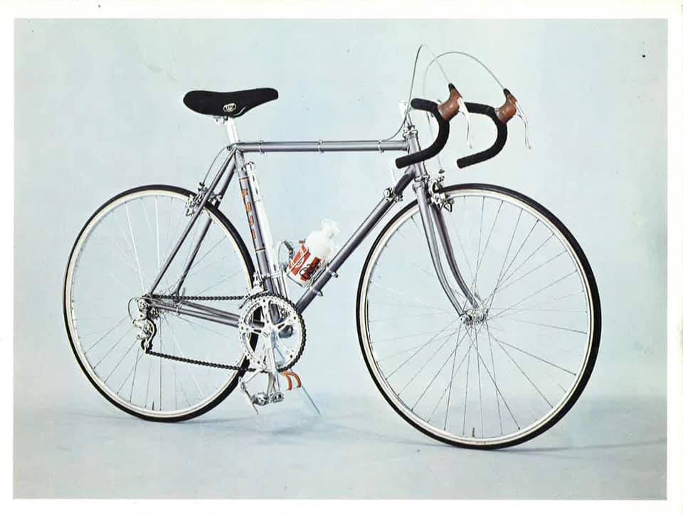 Fuji Professional 1974 vintage race bike