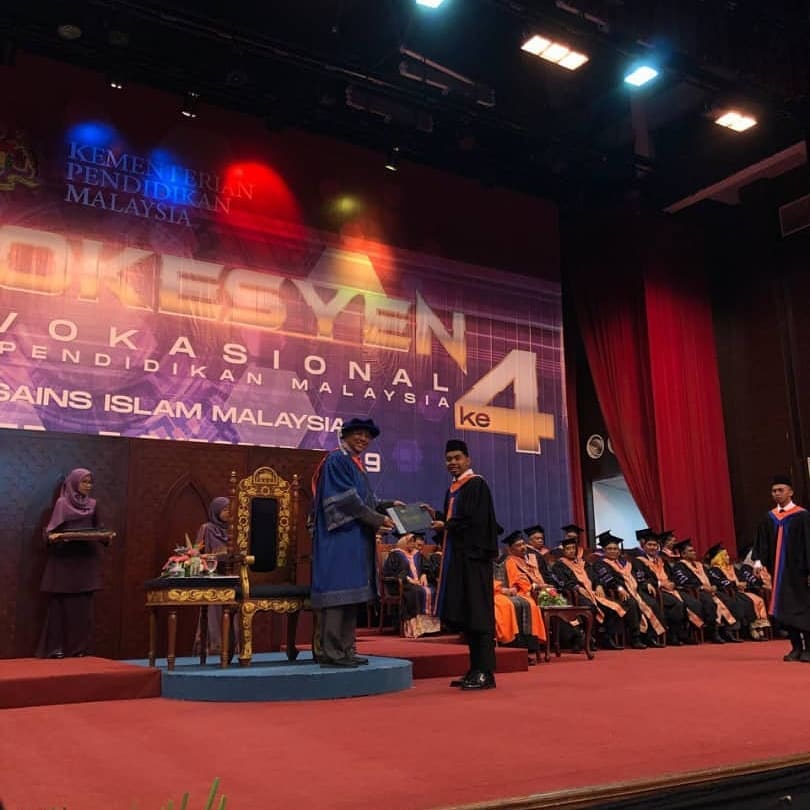 Universiti Sains... - Universiti Sains Islam Malaysia - USIM