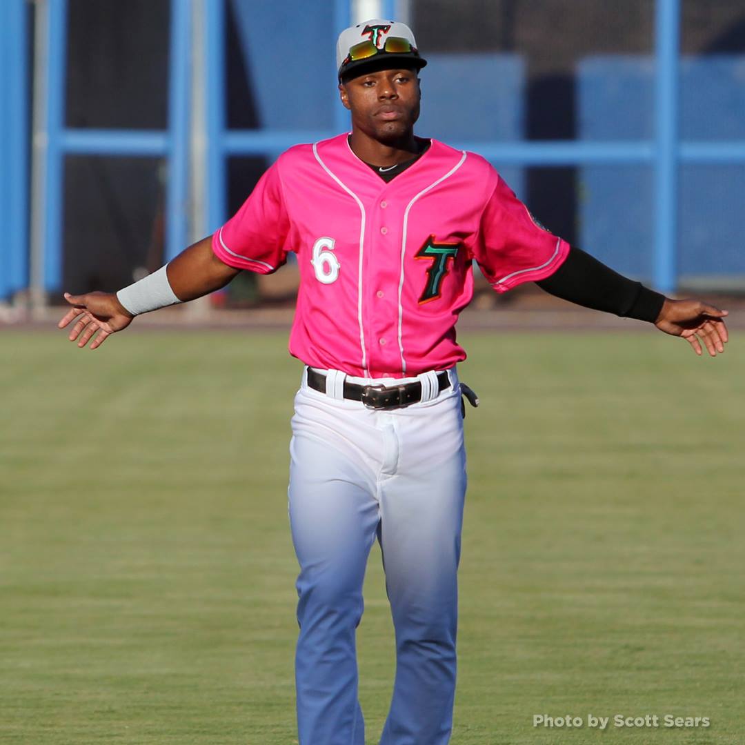 Suntory Sunbirds team looks so good in pink jersey 🩷🫶