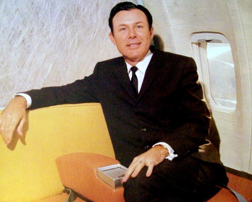 Owen - August 20: Remembering James Travis Reeves, who was born on this ...